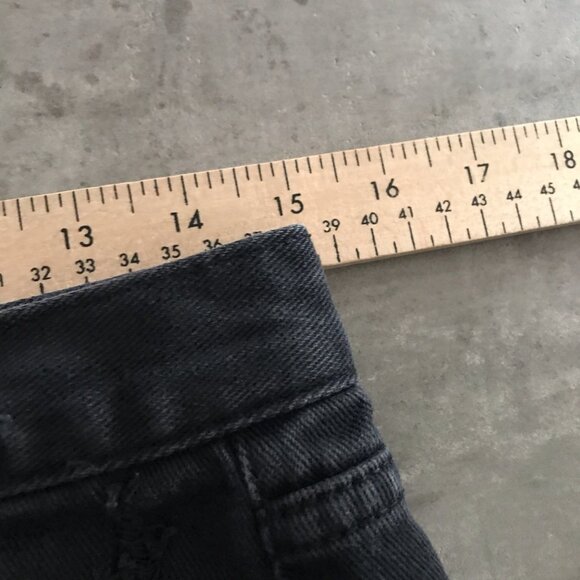 One Teaspoon Bonitas Shorts 26 Black Cut off Denim Button Fly Destroyed Festival - Picture 10 of 14